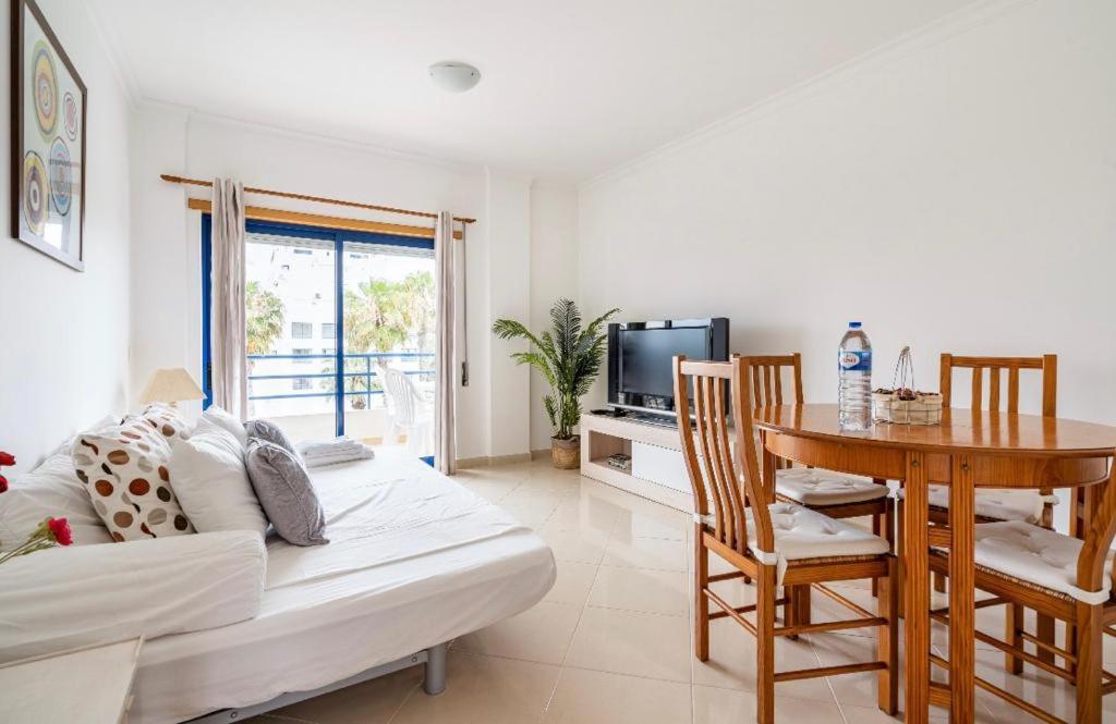 Quarteira Beach House Exteriér fotografie